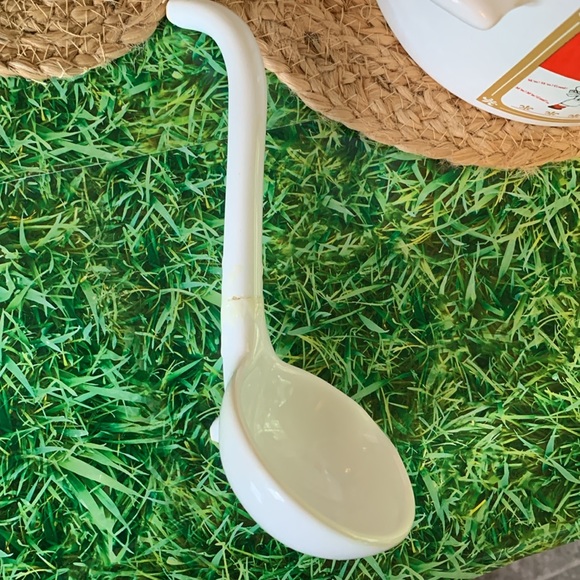 Campbell's Soup Tureen Bowl w/ Lid and Serving Spoon, 2001 - Picture 10 of 16